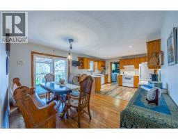 262 HOWARD Street - 10