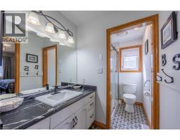 262 HOWARD Street - 19