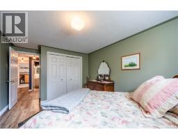 262 HOWARD Street - 25