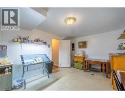 262 HOWARD Street - 28