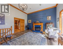 262 HOWARD Street - 5