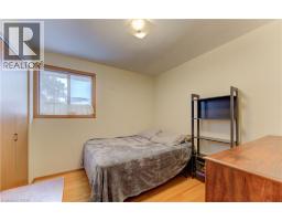 98 SHEA Crescent - 10