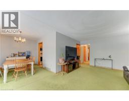 98 SHEA Crescent - 13