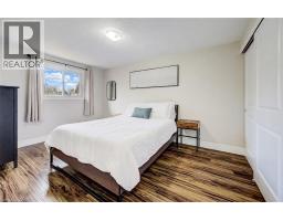 279 N BLUEVALE Street N UnitNo. 64 - 24