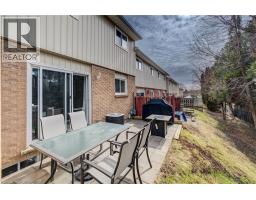 279 N BLUEVALE Street N UnitNo. 64 - 32