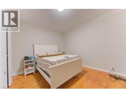 233 LANCASTER Street E - 11