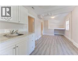 233 LANCASTER Street E - 22