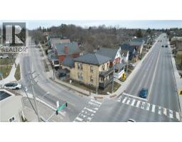 116 WEBER Street E - 2