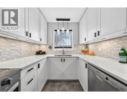 122 MEMORY Lane - 18