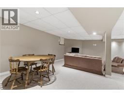 10 BROOKSIDE Crescent - 17