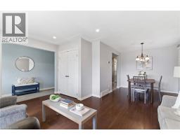 10 BROOKSIDE Crescent - 4