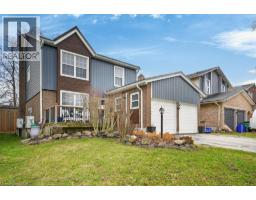 54 DEERWOOD Crescent - 2