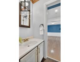 54 DEERWOOD Crescent - 20