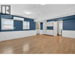 54 DEERWOOD Crescent - 22