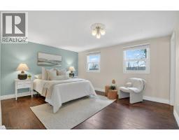 54 DEERWOOD Crescent - 23