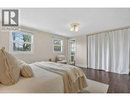 54 DEERWOOD Crescent - 24