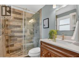 54 DEERWOOD Crescent - 25