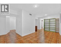 54 DEERWOOD Crescent - 31