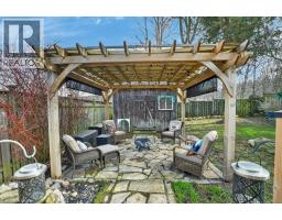 54 DEERWOOD Crescent - 39