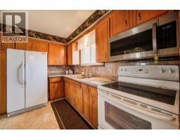 18 CHAMPLAIN Crescent - 21