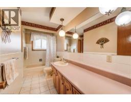 18 CHAMPLAIN Crescent - 25