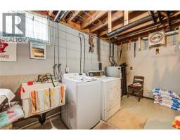 18 CHAMPLAIN Crescent - 36