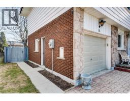 18 CHAMPLAIN Crescent - 38