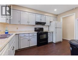 23 AMHERST Drive - 7