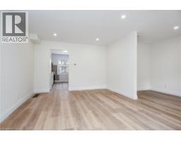 27 QUEENSTON Drive - 11