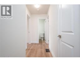 27 QUEENSTON Drive - 37