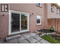 27 QUEENSTON Drive - 5