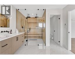 1048 WALTON Avenue - 26