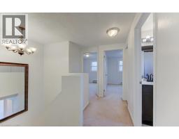 828 ELGIN Street N - 12