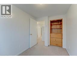 828 ELGIN Street N - 22