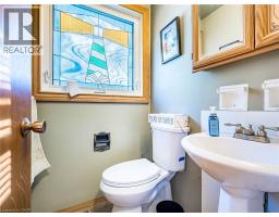 16 ALDERWOOD Crescent - 18