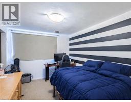 16 ALDERWOOD Crescent - 20