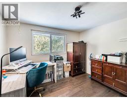 16 ALDERWOOD Crescent - 22