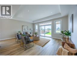 89 DUCHESS Drive - 11