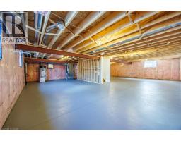 89 DUCHESS Drive - 23