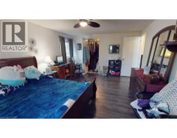 48 TAMVALE Crescent - 17