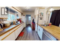 48 TAMVALE Crescent - 4