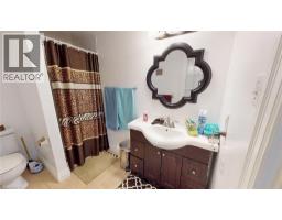 48 TAMVALE Crescent - 9