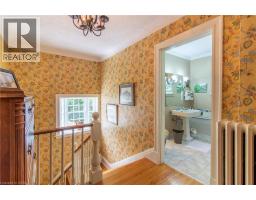 312 NELSON Street W - 28