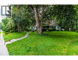 312 NELSON Street W - 3