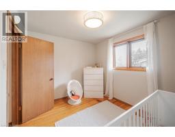 27 SUNSET Drive - 50