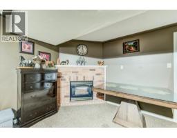 770 NAPIER Street W - 30