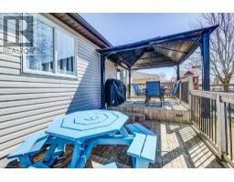 770 NAPIER Street W - 35