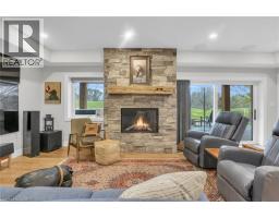 250 STANLEY Drive - 29