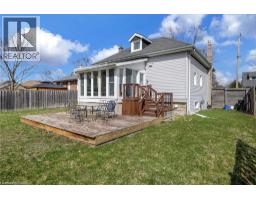 12 MURDOCH Street - 27