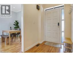 12 MURDOCH Street - 4